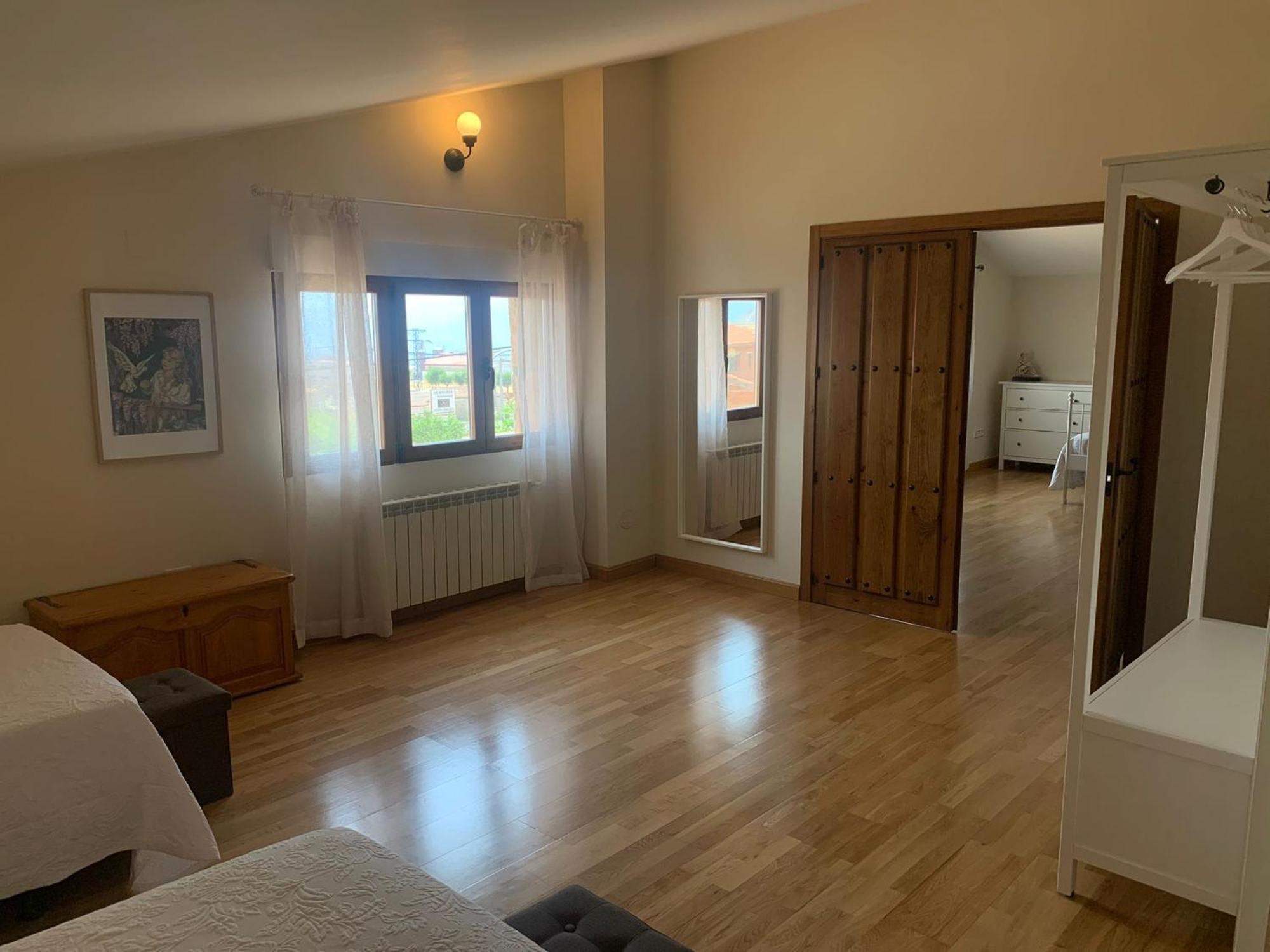 Olivos De Jose Holiday home El Barraco